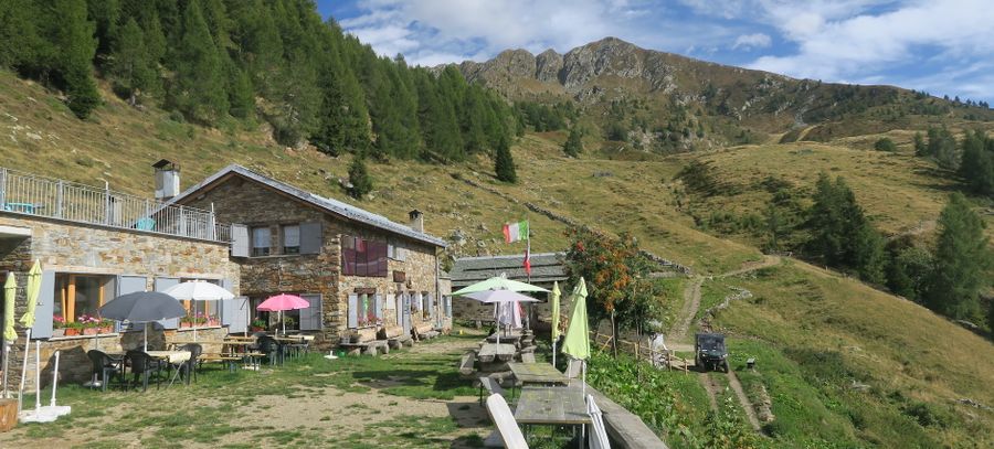 Rifugio Alpe Piazza - photo